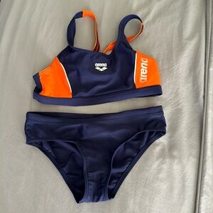 NWOT Arena 2 piece bikini size 30